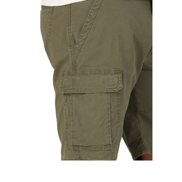 Wrangler NWT Big Men's Relaxed Fit Stretch Cargo Short 002-07 - Picture 7 of 10